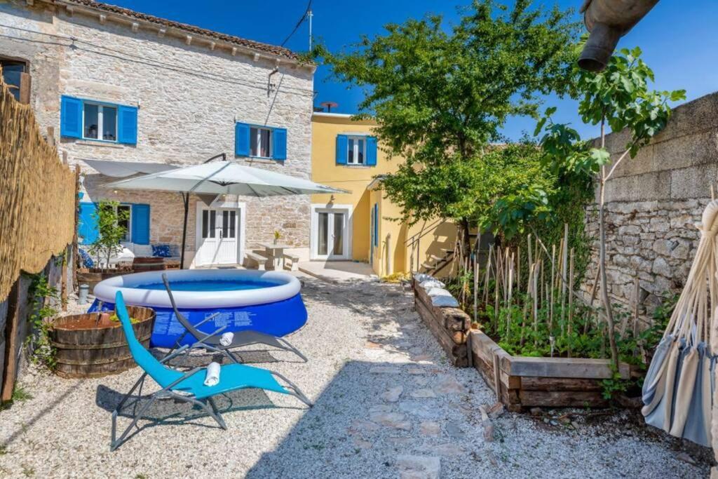 Willa Casa Di Pietra Matelici Divšići Zewnętrze zdjęcie