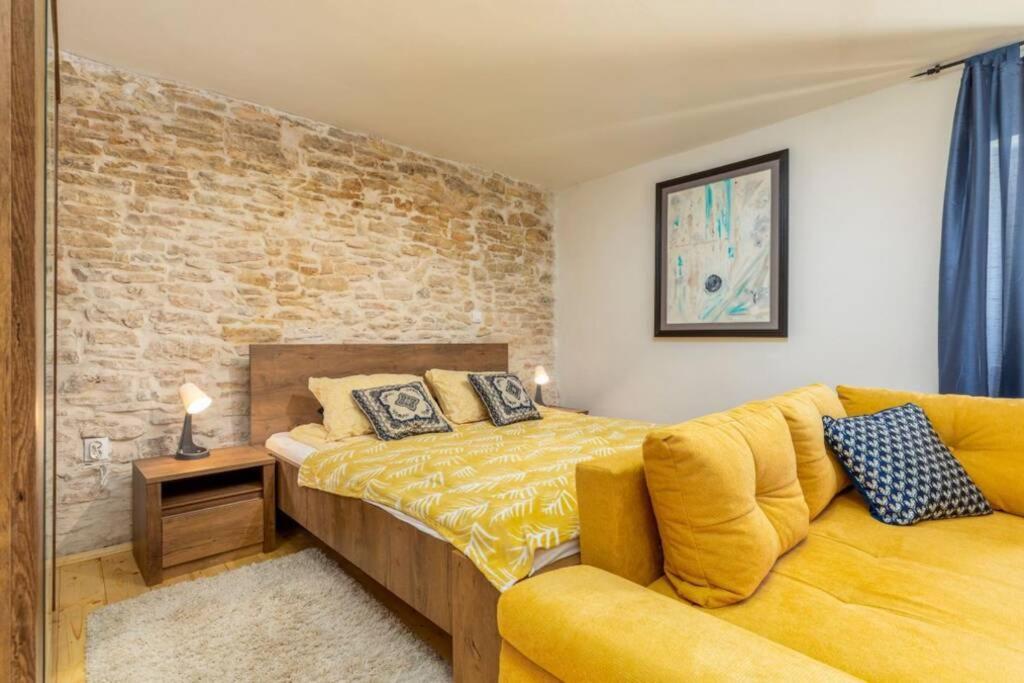 Willa Casa Di Pietra Matelici Divšići Zewnętrze zdjęcie